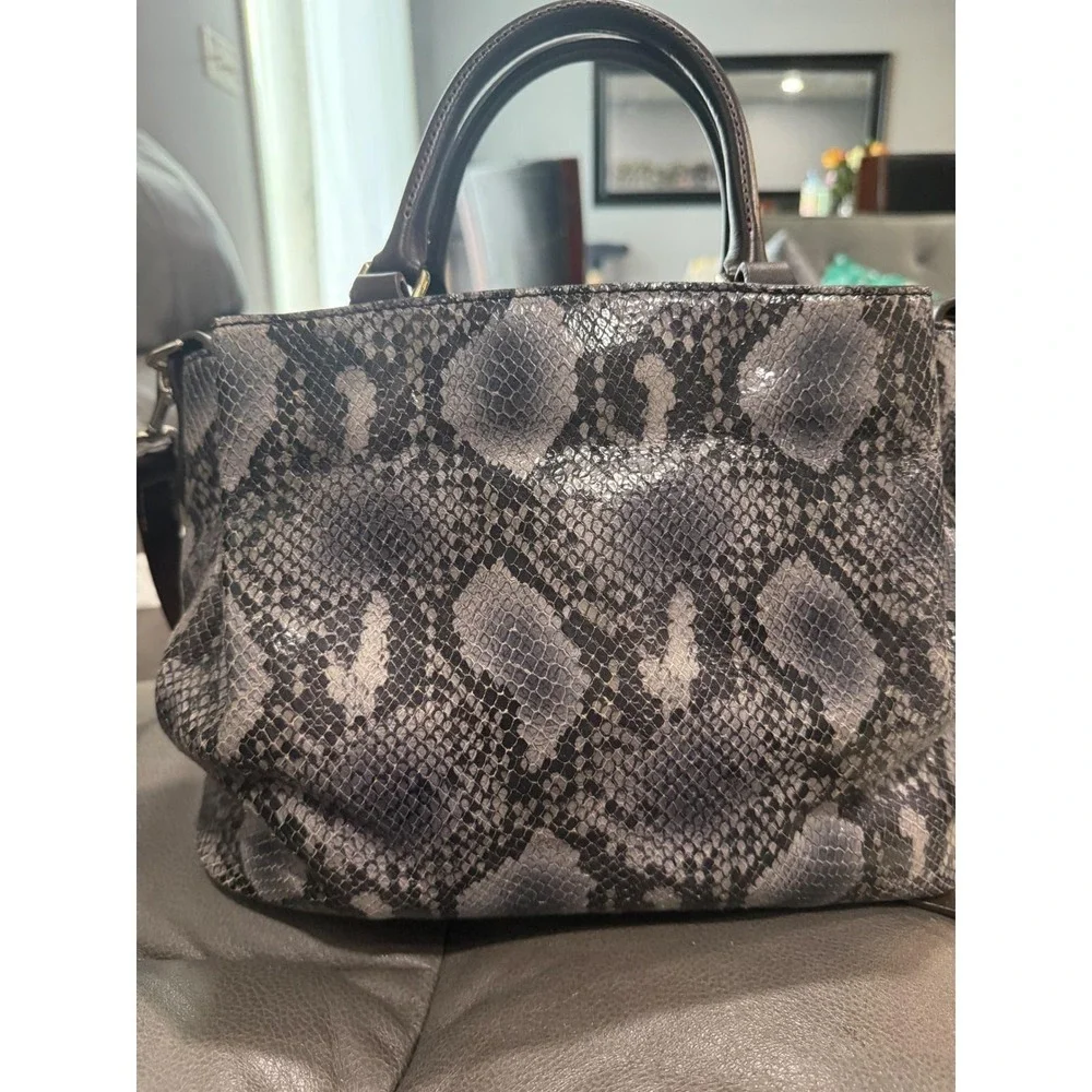 Dooney‎ & Bourke Grey Snakeskin Embossed Leather Satchel Crossbody Bag Gold Logo